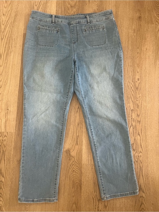 Westbound Denim - Westbound Women's Plus 18W R Straight Leg Light Wash Denim Jeans